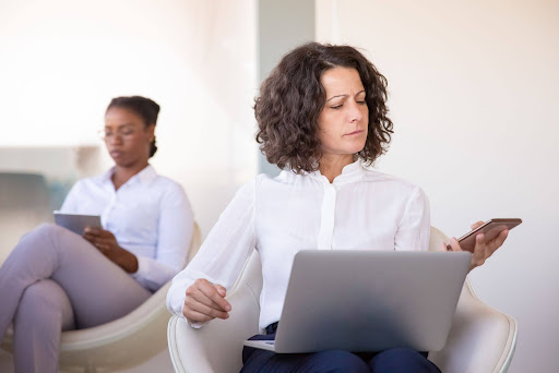 hyperconnexion au travail